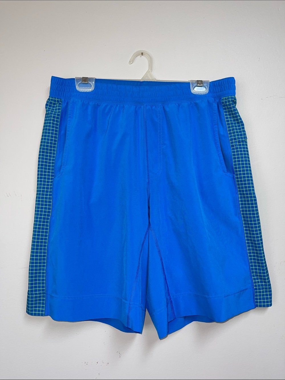 Lululemon men's athletic shorts